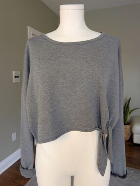 Streetwear Society Women’s Gray Tie Front Cropped Top Soft Lounge